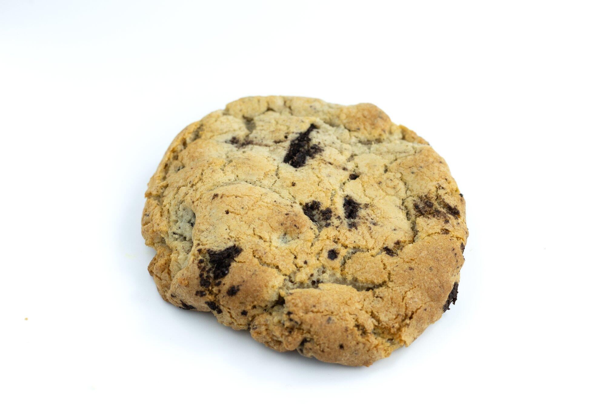 Cookies & Cream Cookie: 1 Dozen